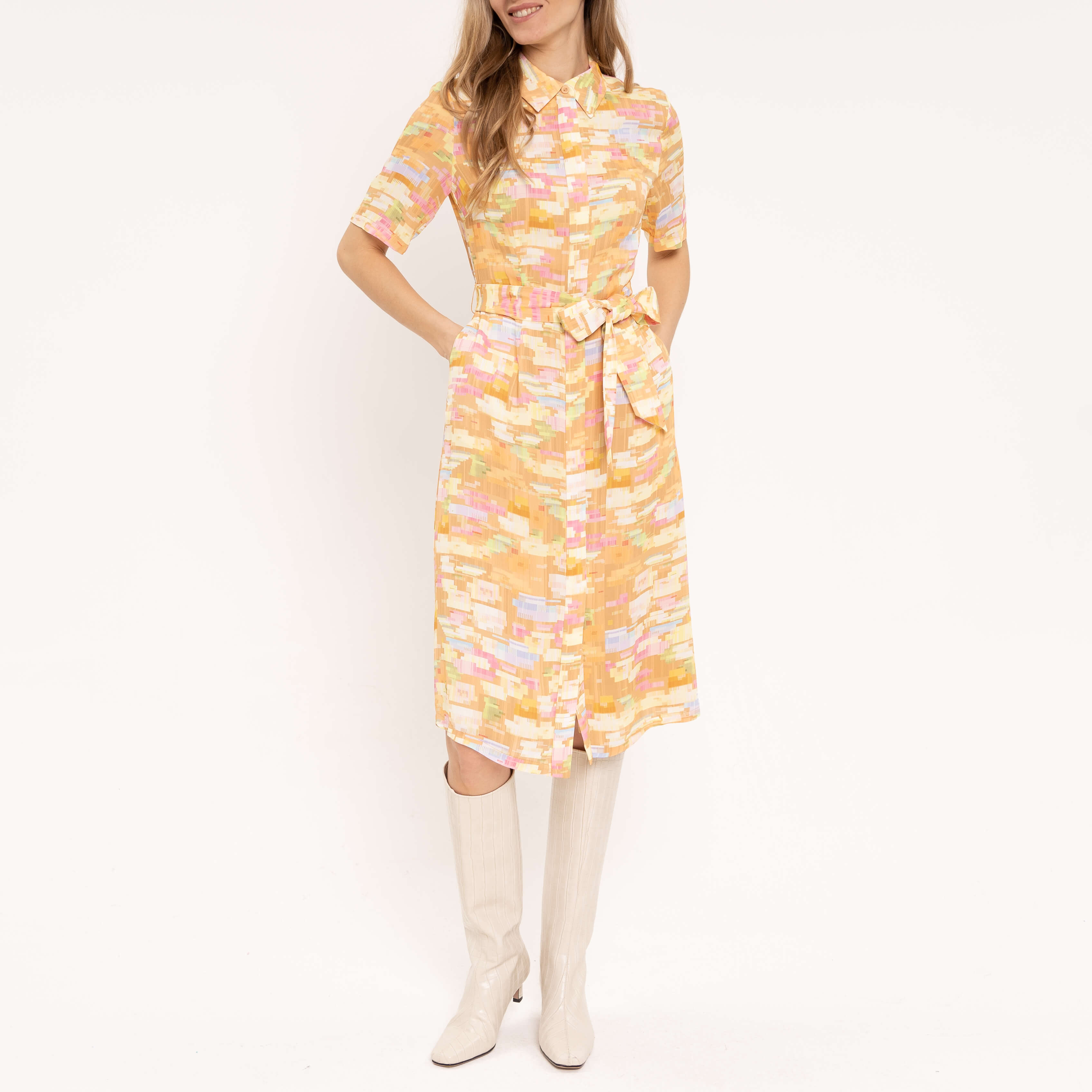 

Платья-рубашки Akhmadullina Dreams, Оранжевое платье-рубашка Akhmadullina Dreams