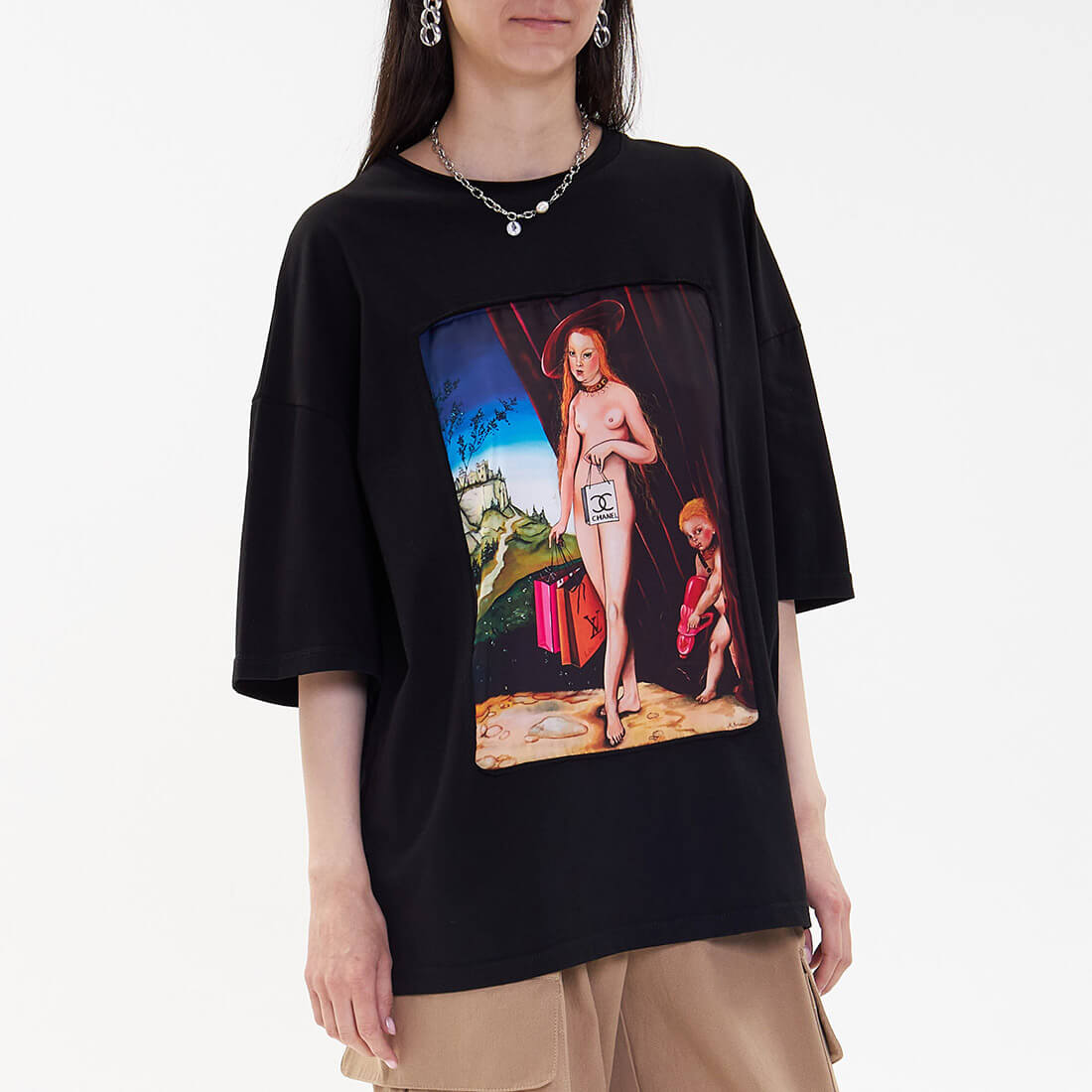 

Футболки ARTOGRAPH, Чёрная футболка с принтом "Dress up Venus" ARTOGRAPH