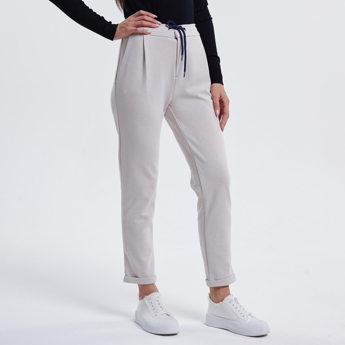 

Повседневные брюки One Week, Бежевые брюки с защипами One Week