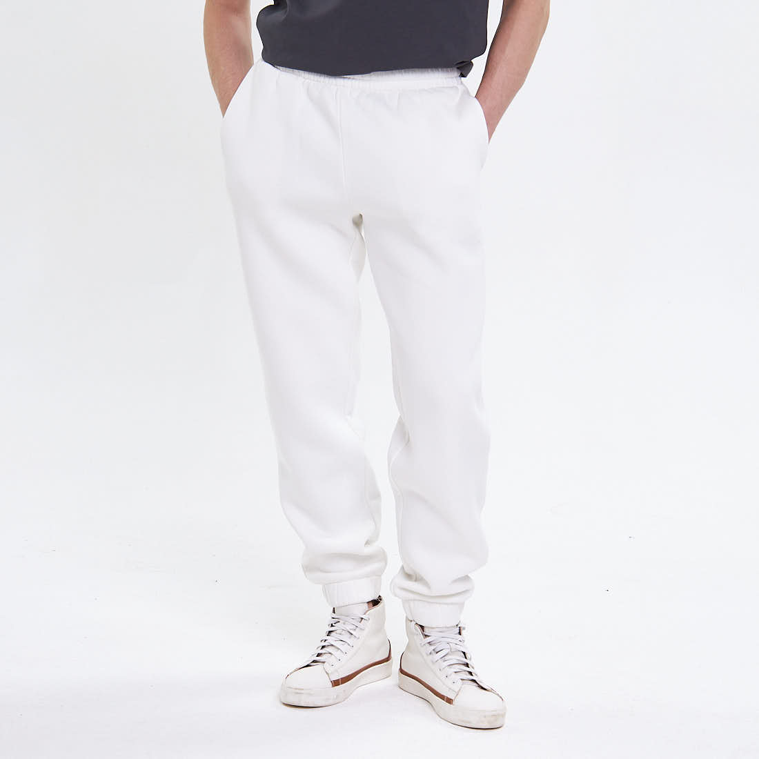 

Джоггеры LILIBU STORE, Белые джоггеры из хлопка LILIBU STORE