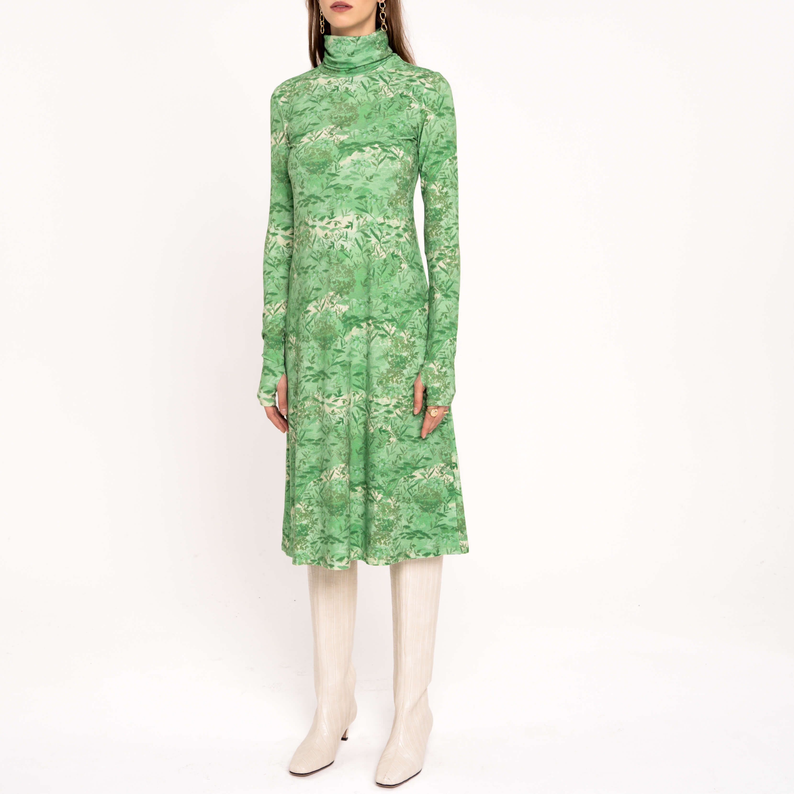 

Повседневные платья Akhmadullina Dreams, Зелёное трикотажное платье Akhmadullina Dreams