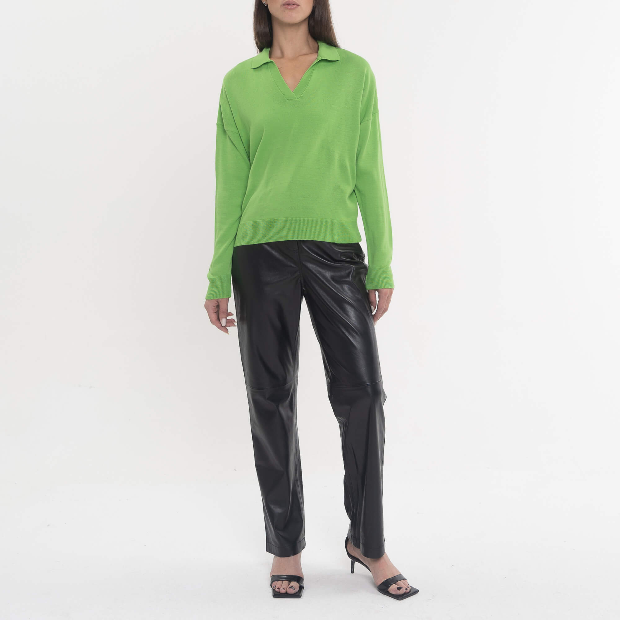 

Джемперы MOLLIS, Зелёный джемпер с отложным воротником MOLLIS