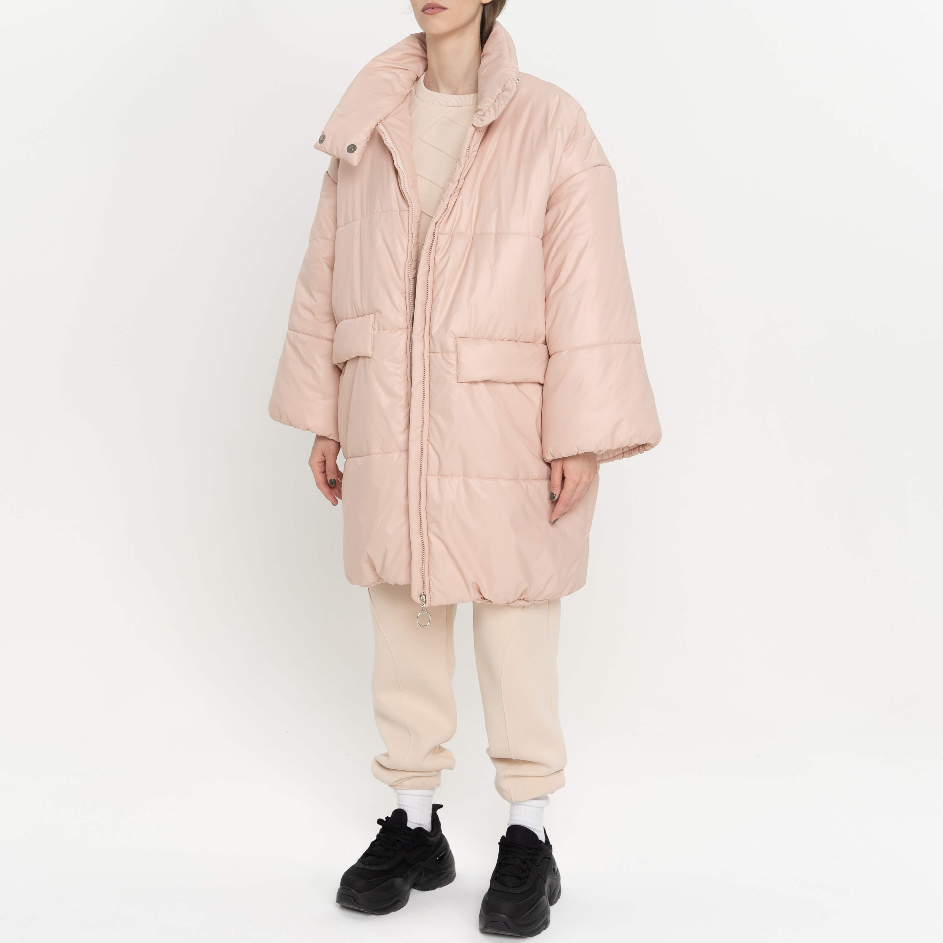 

Пуховики и зимние куртки Darsi.Studio, Персиковая куртка с рукавами-клёш Darsi.Studio