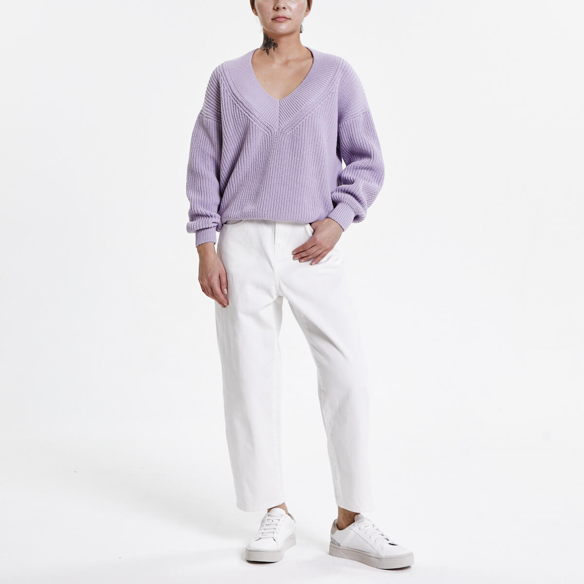 

Джемперы BonnyWool, Лавандовый джемпер с V-образным вырезом BonnyWool