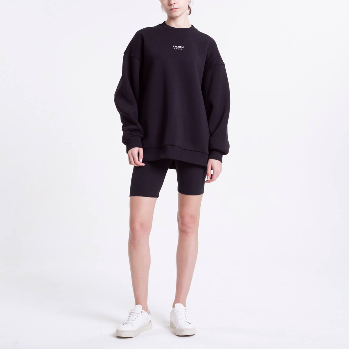 

Свитшоты LILIBU STORE, Чёрный свитшот с принтом LILIBU STORE