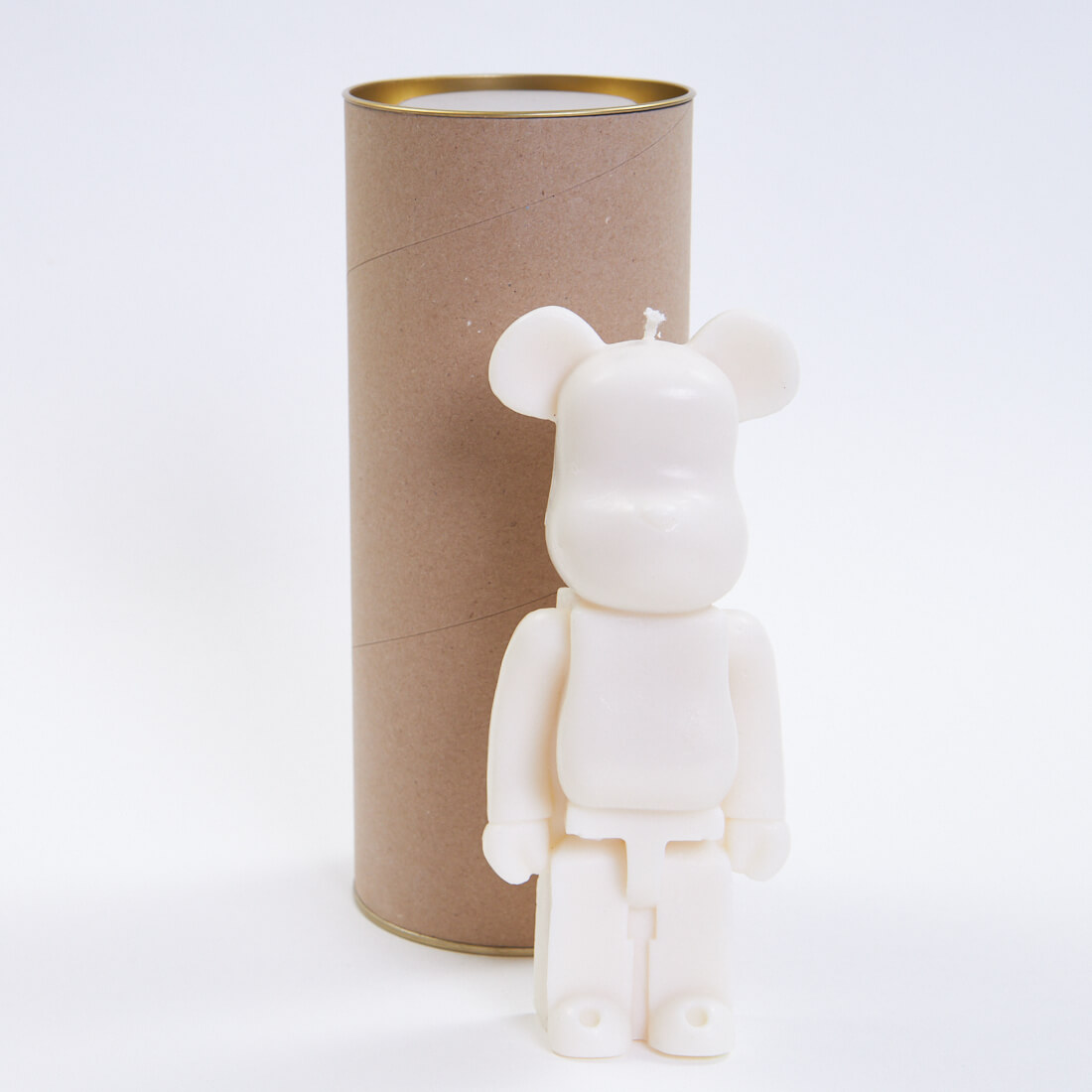 

Свечи Home Etudes, Фигурная молочная свеча <<Bearbrick>> Home Etudes